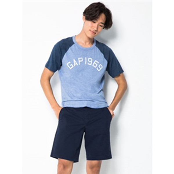 18日0点！Gap徽标印花插肩短袖T恤 787332 W