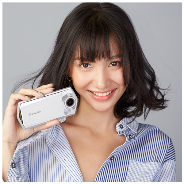 618狂欢！卡西欧（CASIO）EX-TR750 数码相机美颜自拍神器