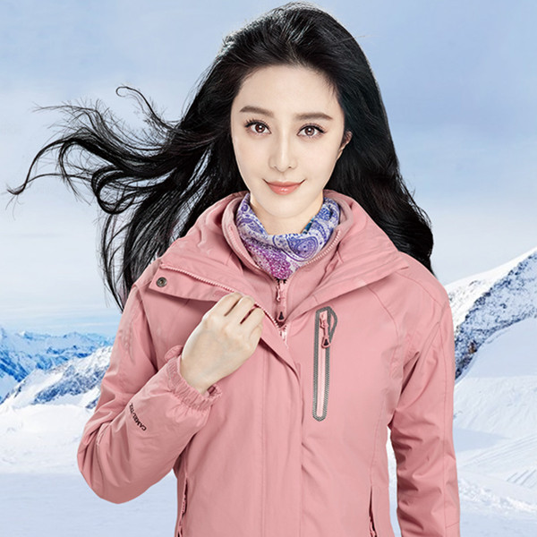 明星同款！范冰冰同款 骆驼户外冲锋衣女