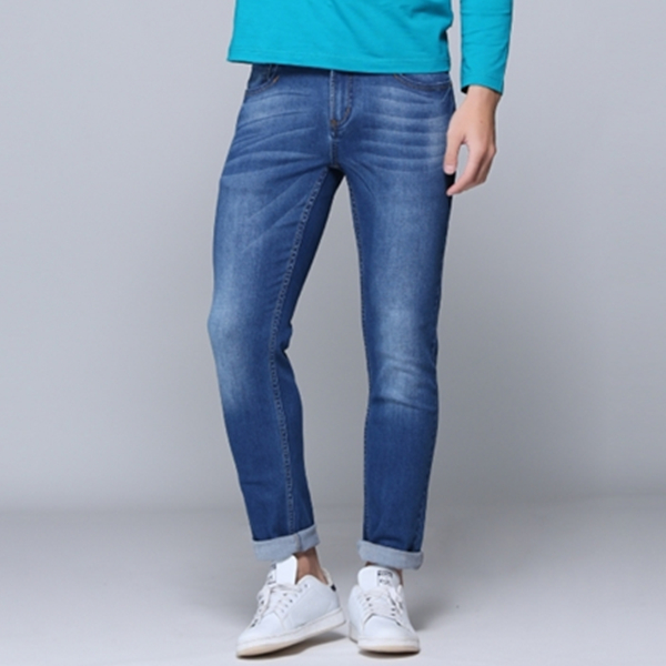 简洁大方！真维斯弹力牛仔长裤63-181531