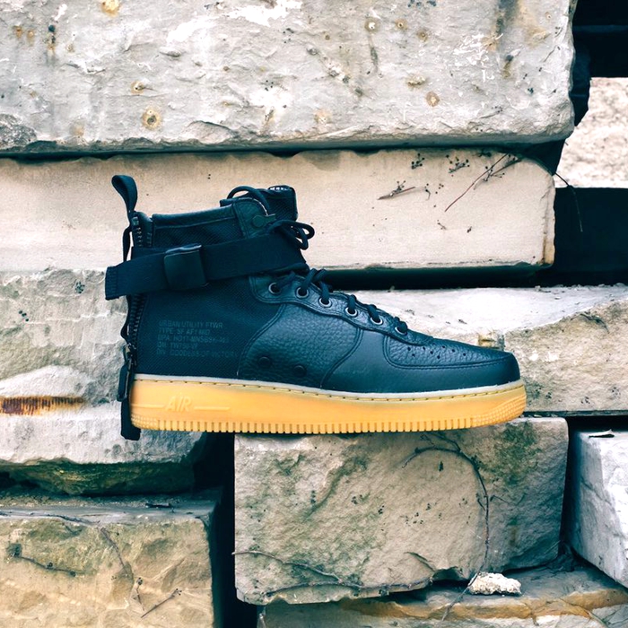 实用性能！Nike SF AF1 Mid