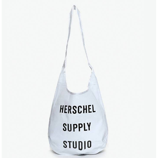 送女友！Herschel Supply 字母印花手拎包