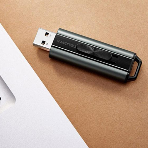 支持定制！台电 锋芒 U盘 32G USB3.0