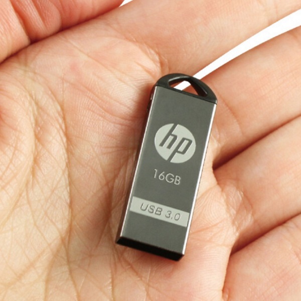 轻松便携！惠普 X720w 16G 银色迷幻 USB3.0 U盘