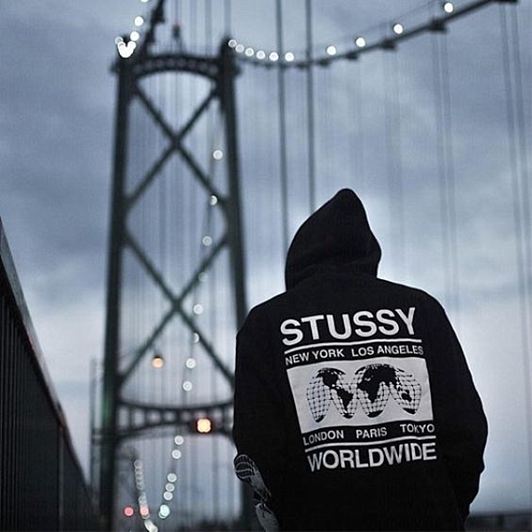 美式街头的春天怎么能少得了Stussy！