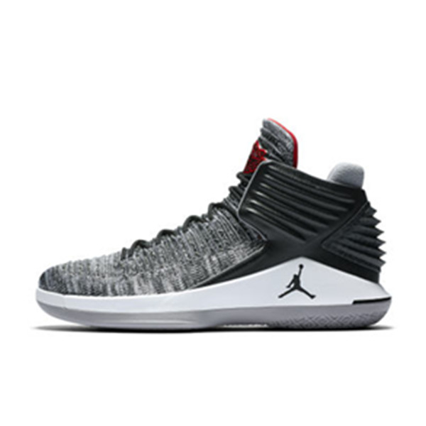 回彈緩震！AIR JORDAN XXXII PF籃球鞋