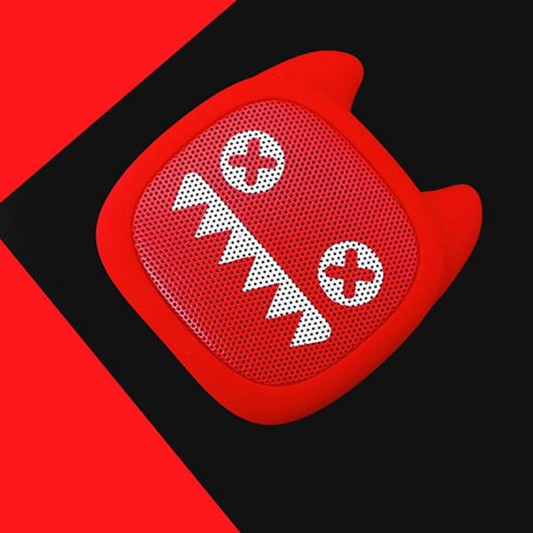 小巧便捷！魔鬼猫 Z1 迷你蓝牙小音箱