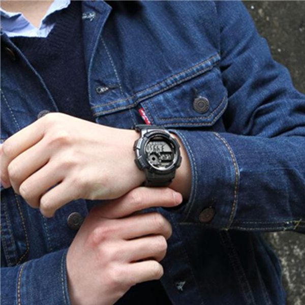 CASIO 卡西欧 AE-1000W-1A 石英男表
