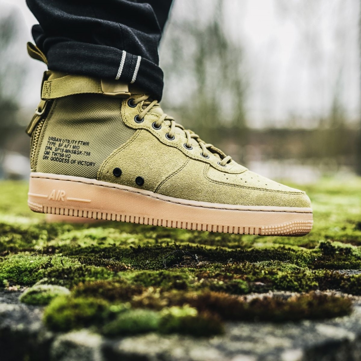 Nike SF-Air Force 1 运动鞋
