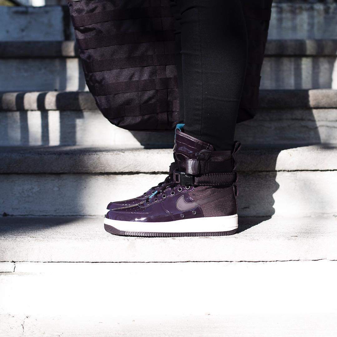 时尚漆皮！Nike SF-Air Force 1 运动鞋