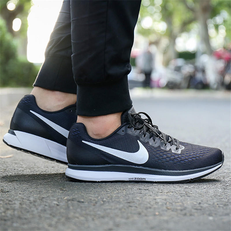 Nike Air Zoom Pegasus 34 黑白