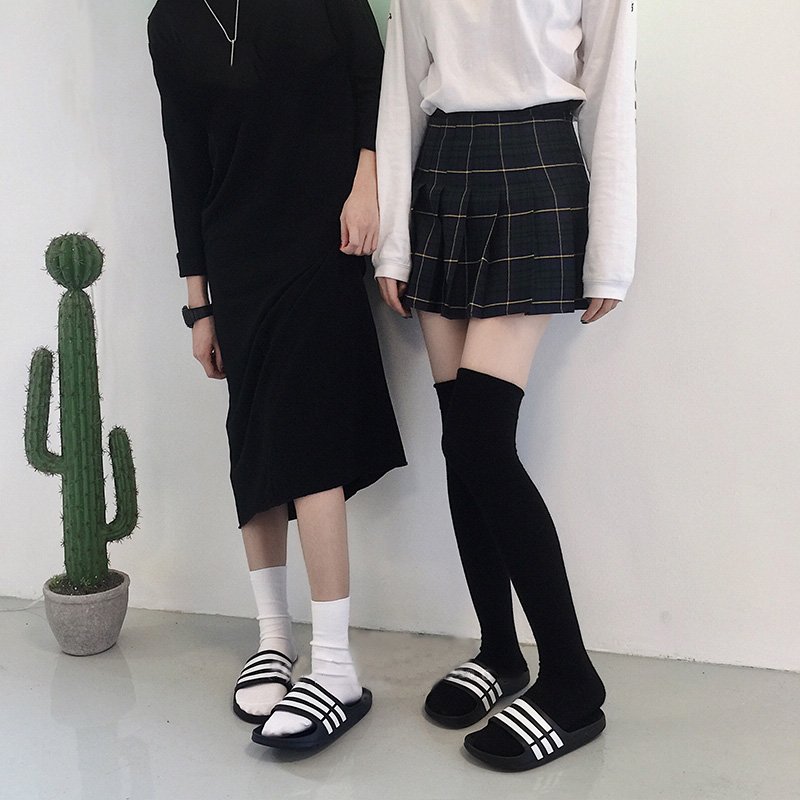 adidas Duramo Slide 黑/经典白条纹