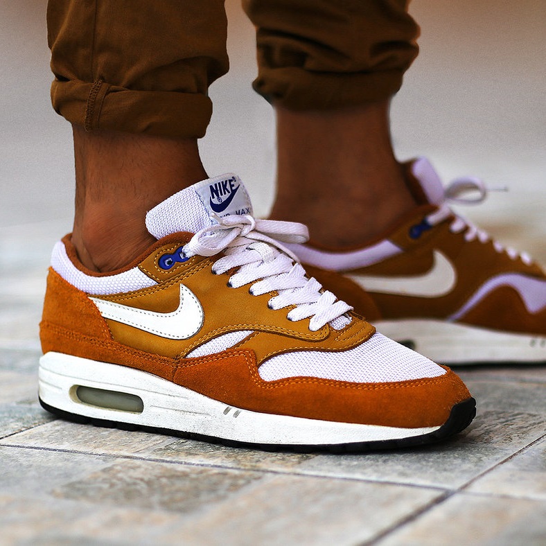 Nike Air Max 1 黄咖喱