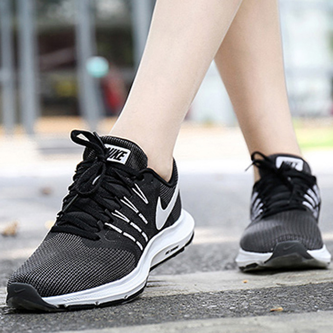 Nike Run Swift