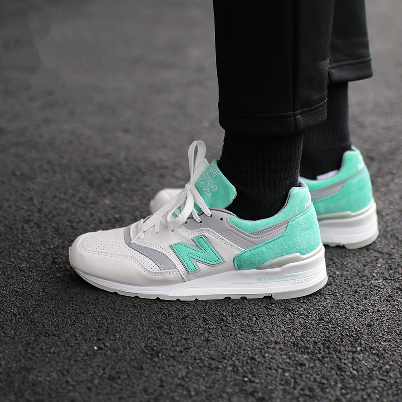 New Balance 997 白灰绿