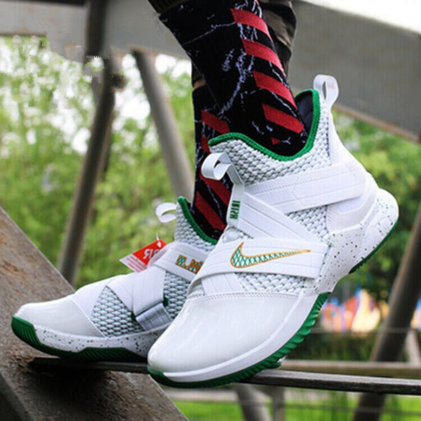 Nike LeBron Soldier 12 SVSM主场