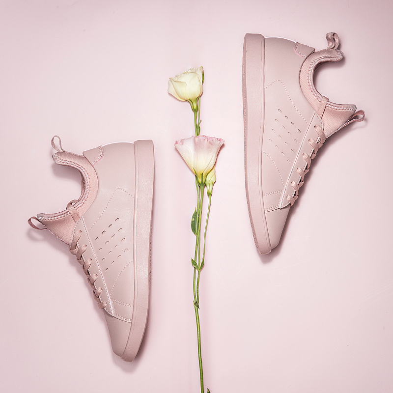 361&deg; 女子百搭小白鞋