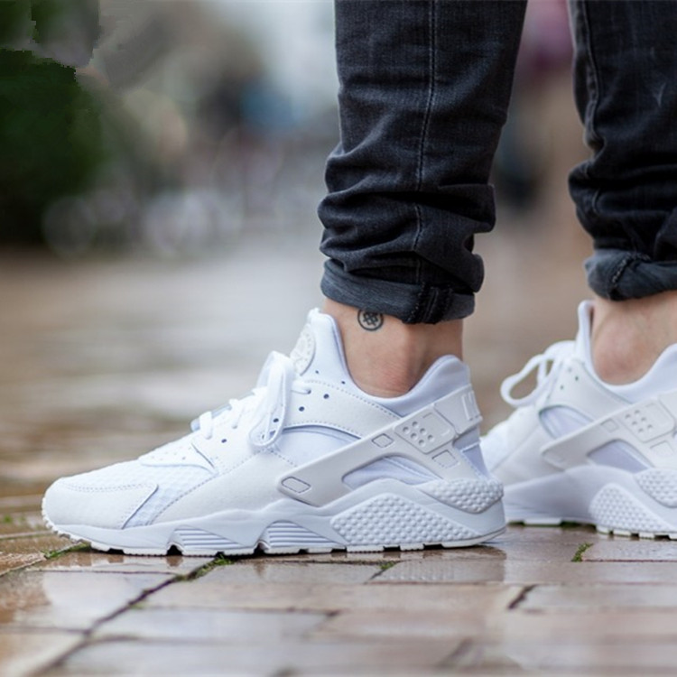 Nike Air Huarache  纯白华莱士男子跑步鞋