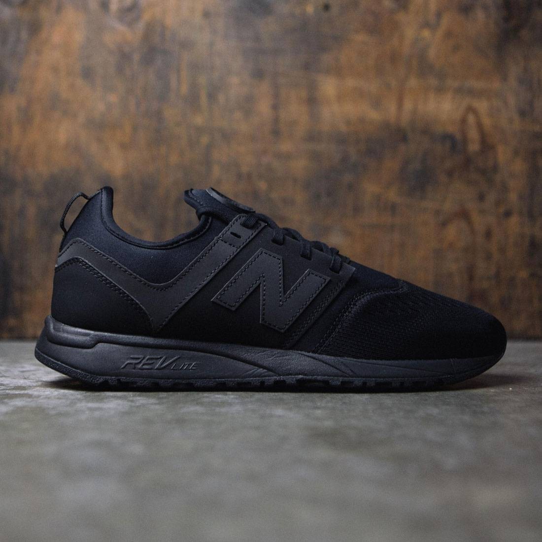 New Balance 247  黑色