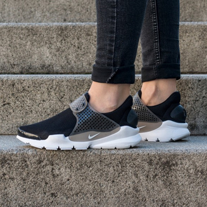 Nike Sock Dart