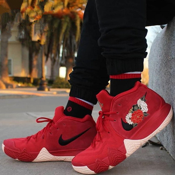 Nike Kyrie 4 中国年