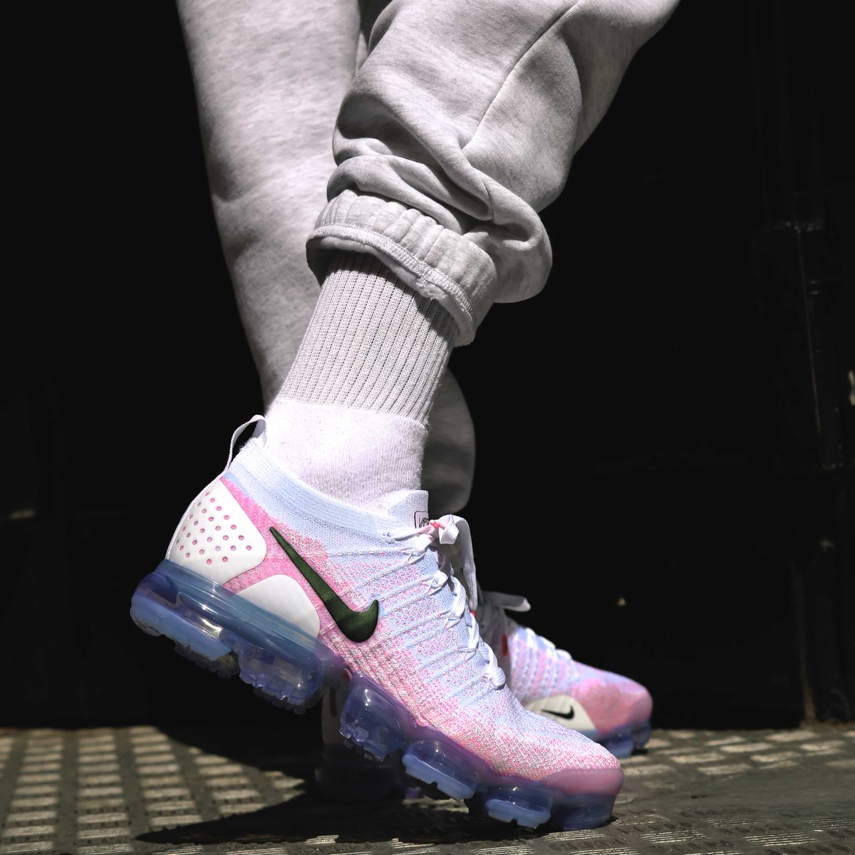 Nike Air VaporMax 2.0  白/淡粉/灰