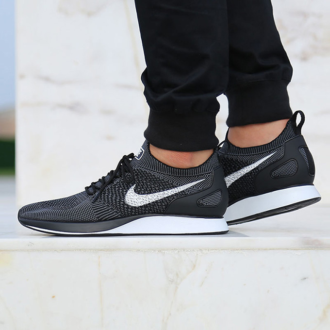 Nike Zoom Mariah Flyknit Racer