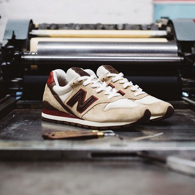 New Balance 996 驼色/深棕