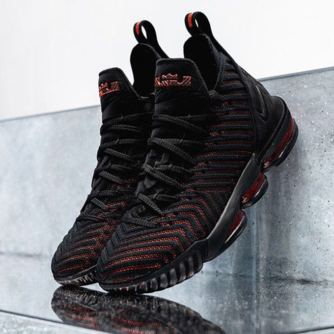 Nike Lebron 16