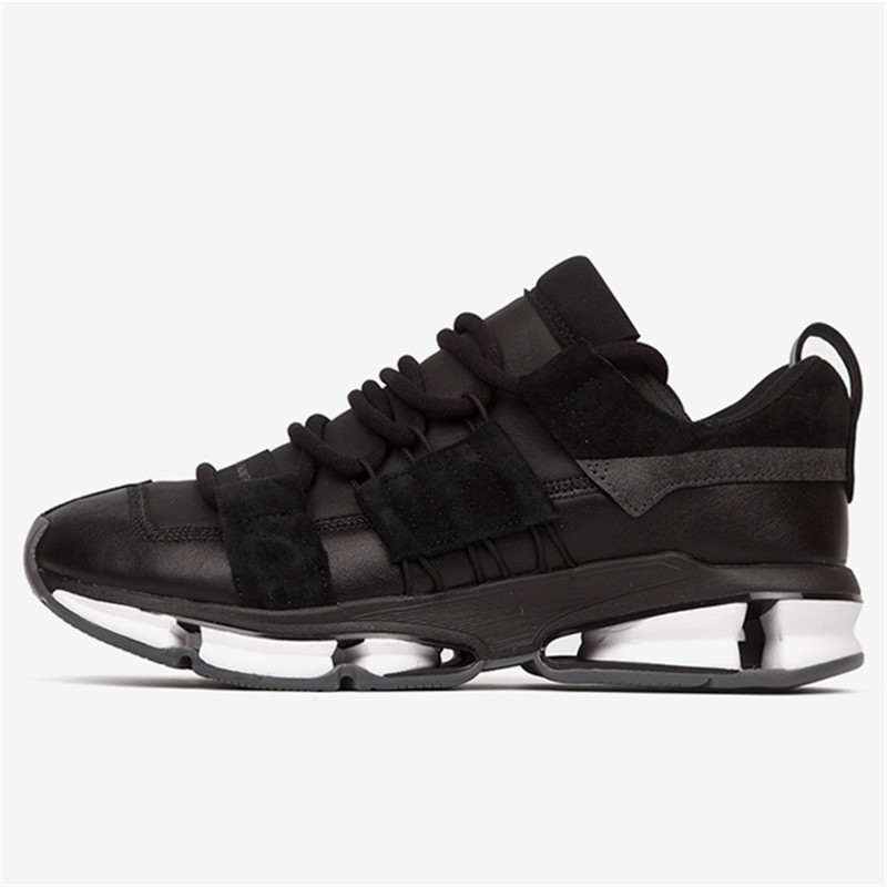 adidas Twinstrike ADV 黑白复古跑鞋