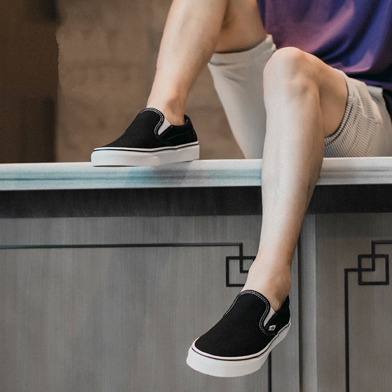 Vans Classic Slip-on 黑/白色