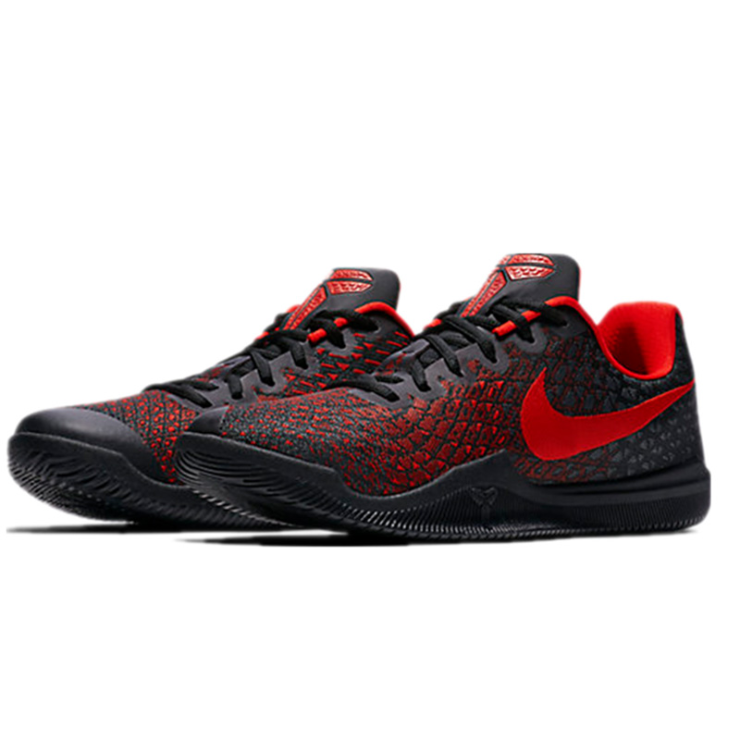 Nike Mamba Instinct 深红色