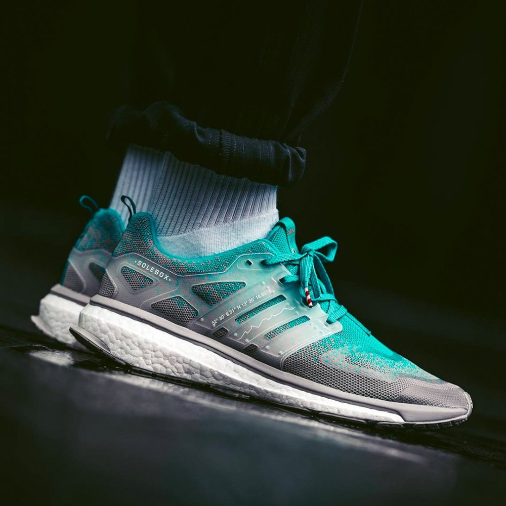 adidas Ultra Boost 3.0 Packer联名