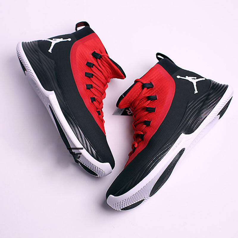 Jordan Ultra.Fly 2 红色