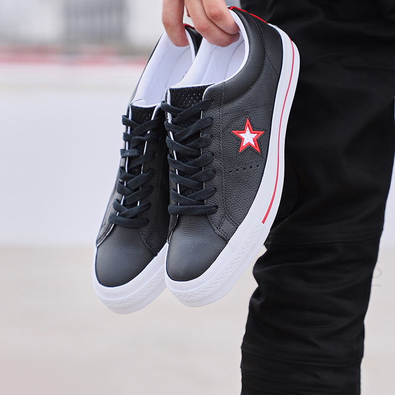 Converse One Star  黑红皮革