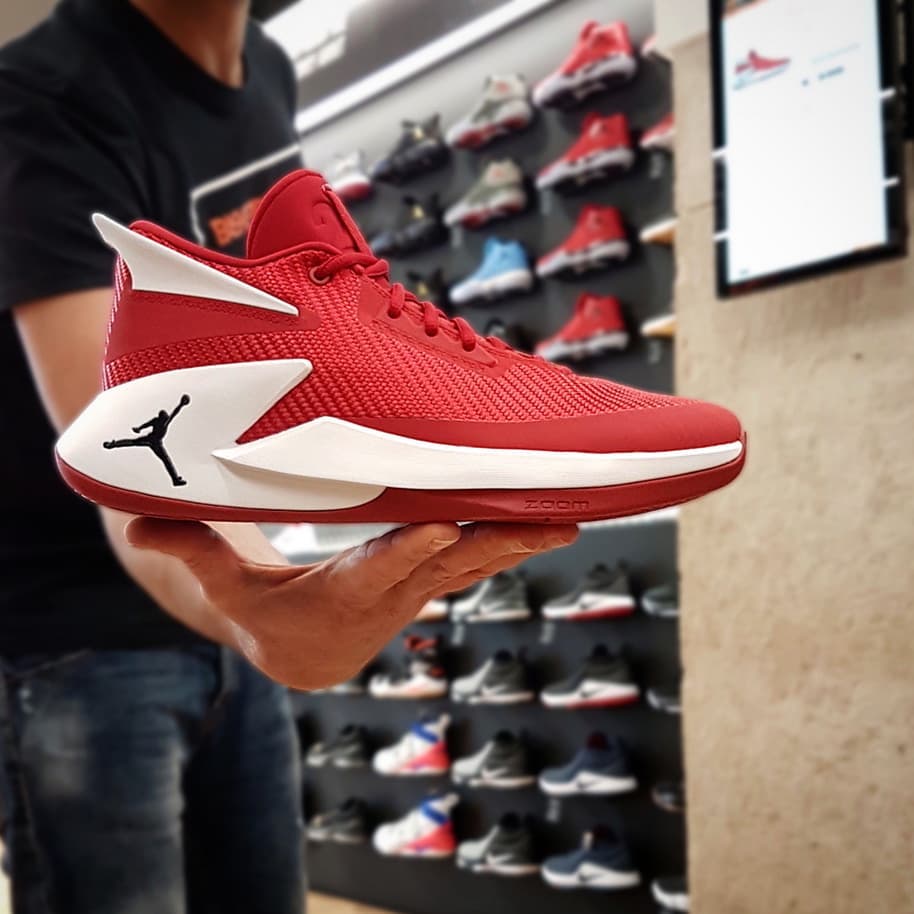 Jordan Fly Lockdown 红白
