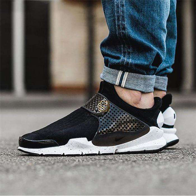 Nike Sock Dart