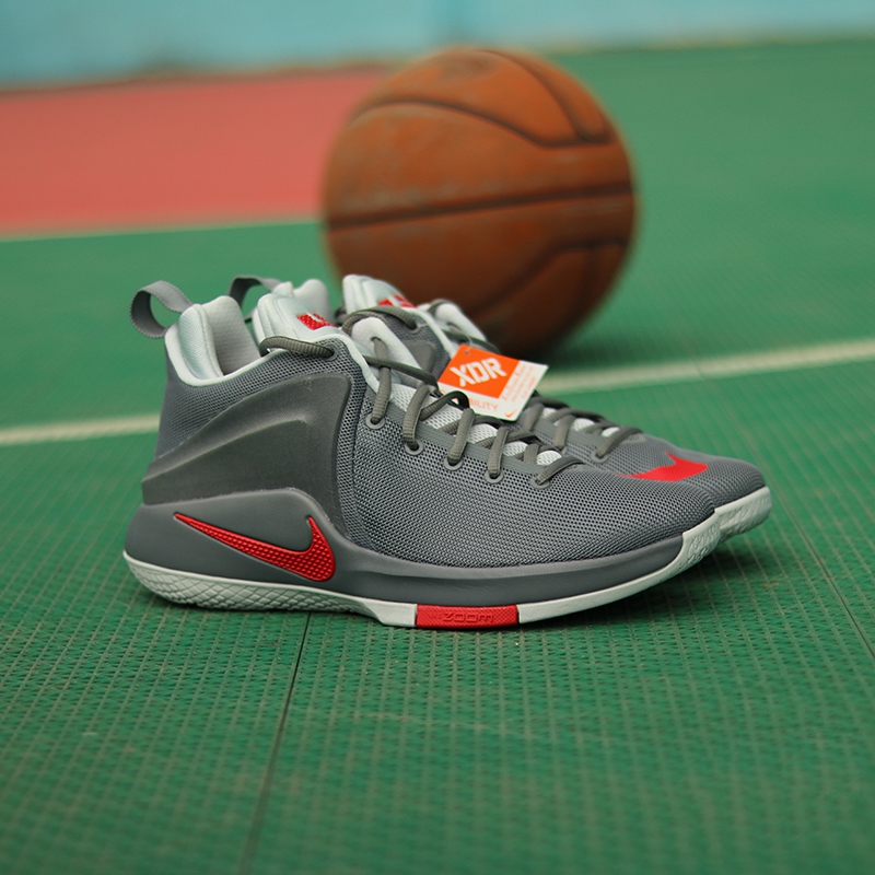 Nike Zoom Witness 银灰红