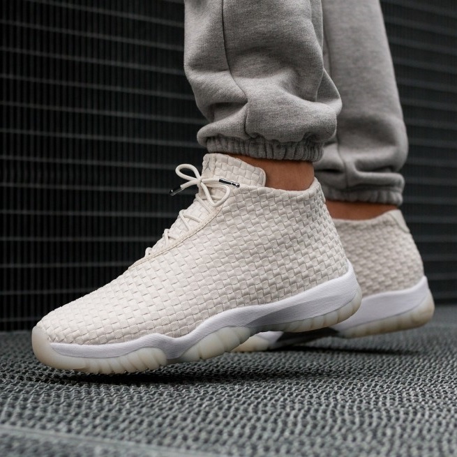 Air Jordan Future 帆白