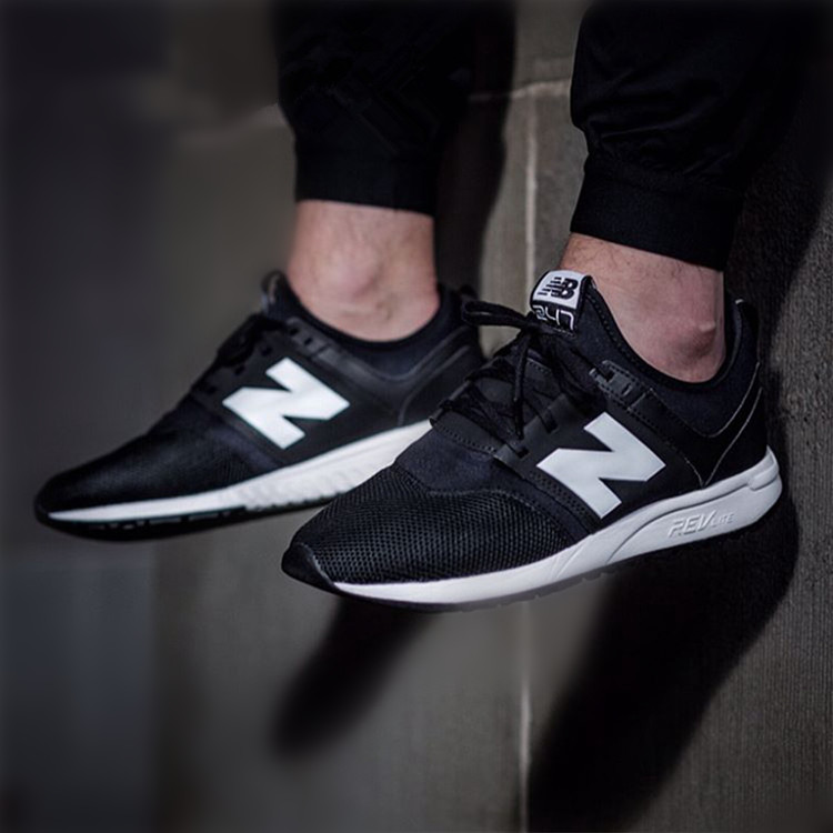 New Balance 247  黑白/白