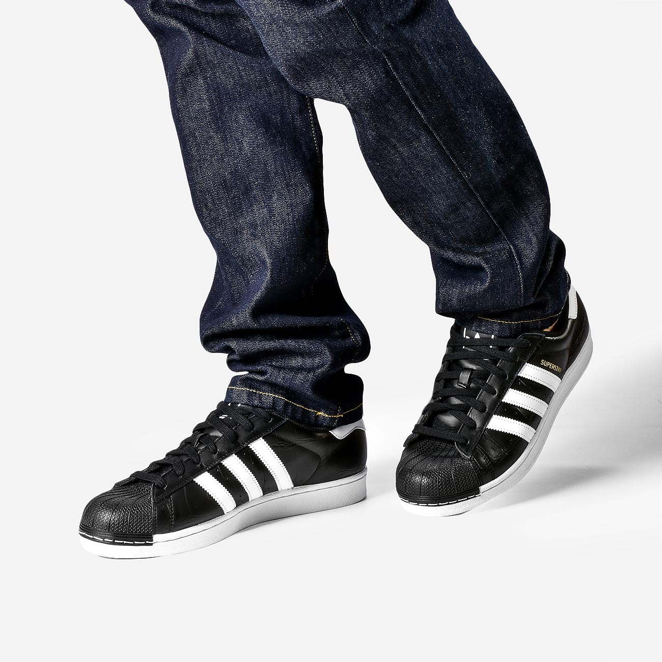 adidas Originals Superstar 黑白/金标