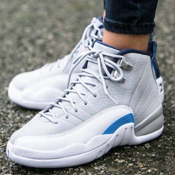 Air Jordan 12