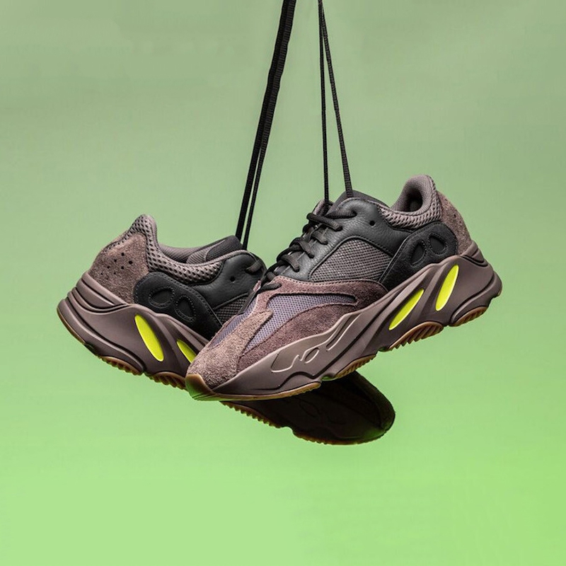 adidas Yeezy Boost Runner 700