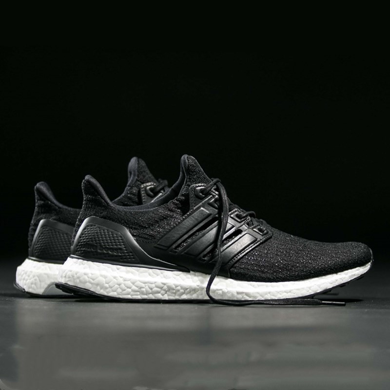 adidas Ultra Boost 3.0 黑白LTD