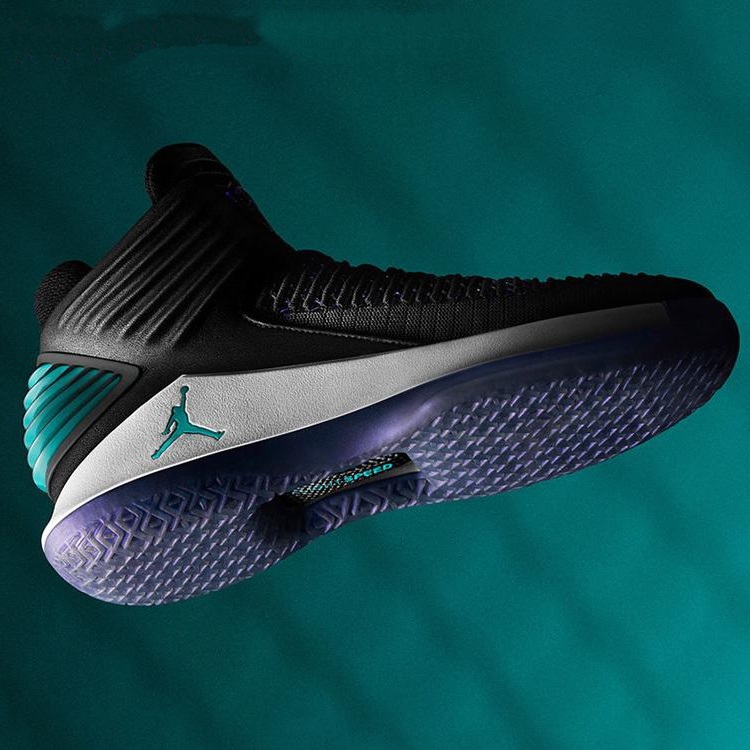 Air Jordan 32 黑青/黄蜂/总裁
