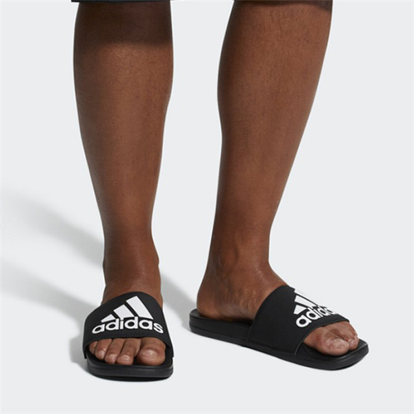 adidas Adilette Comfort 大logo