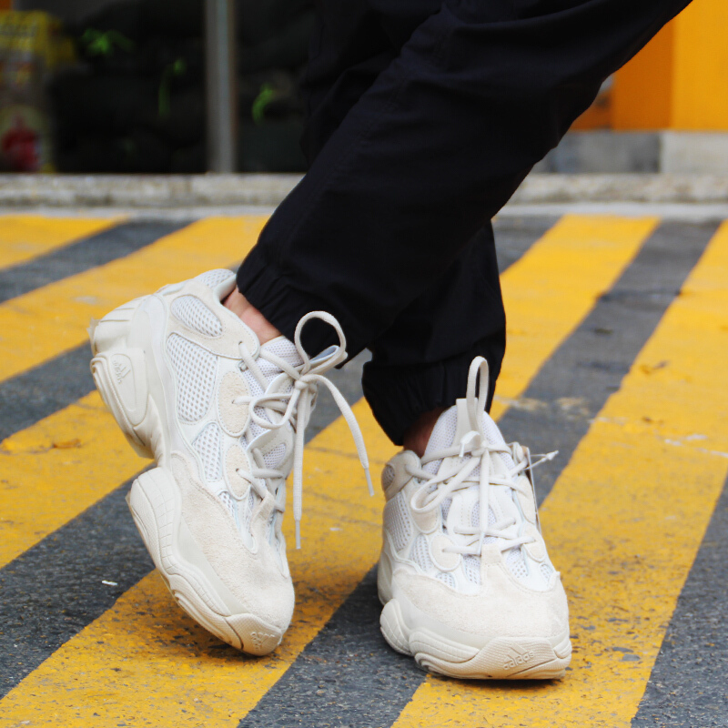 adidas Yeezy 500 土灰