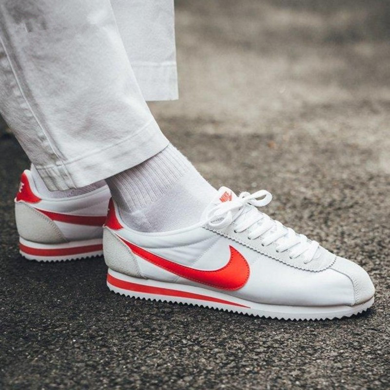 Nike Classic Cortez 灰白红