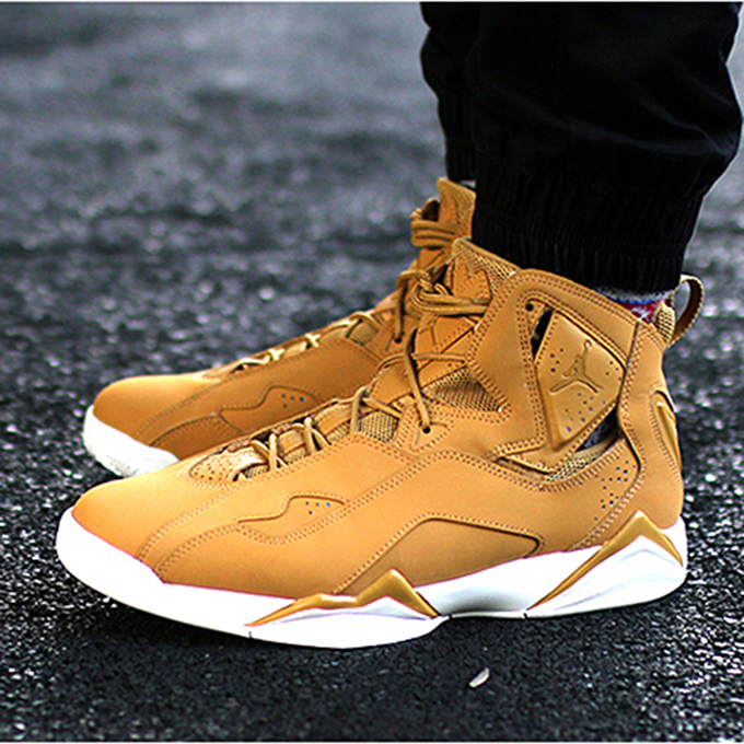 Air Jordan True Flight