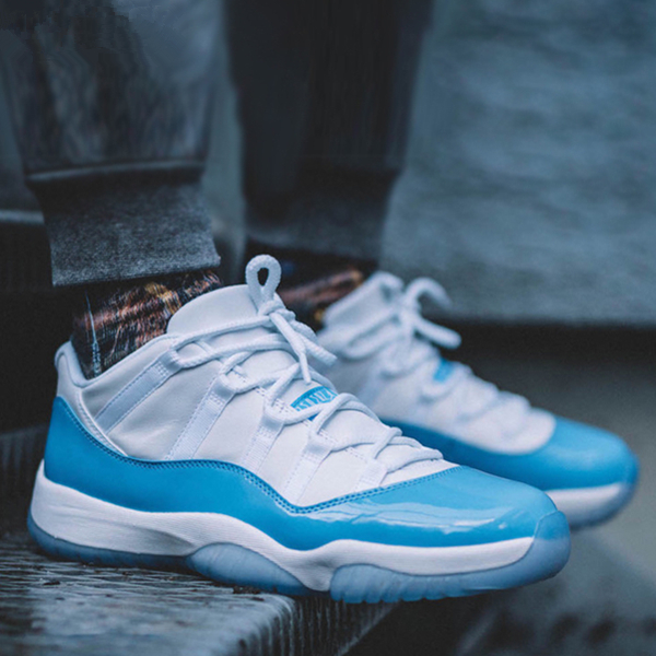 Air Jordan 11 北卡蓝Low